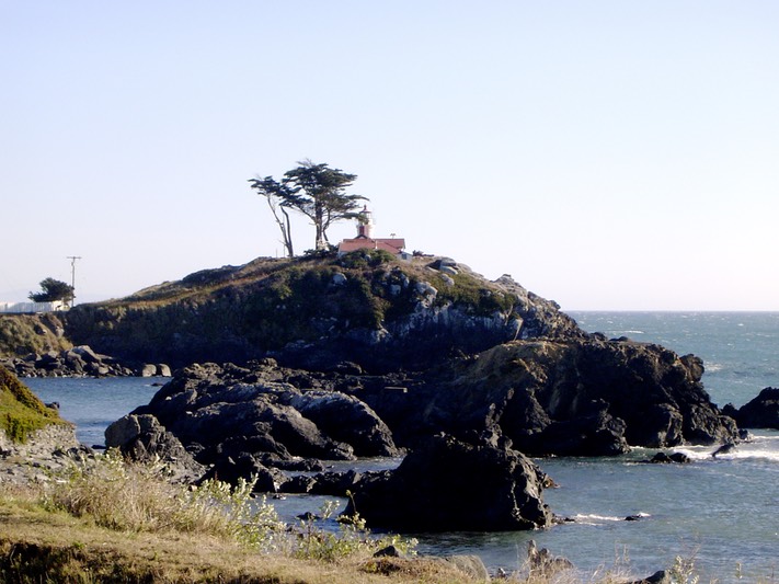 Battery Point Lighthouse by hotel